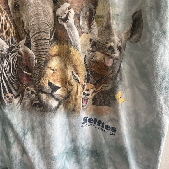 The Mountain  Animal Selfies Size Large, Tye Dye - Picture 3 of 6